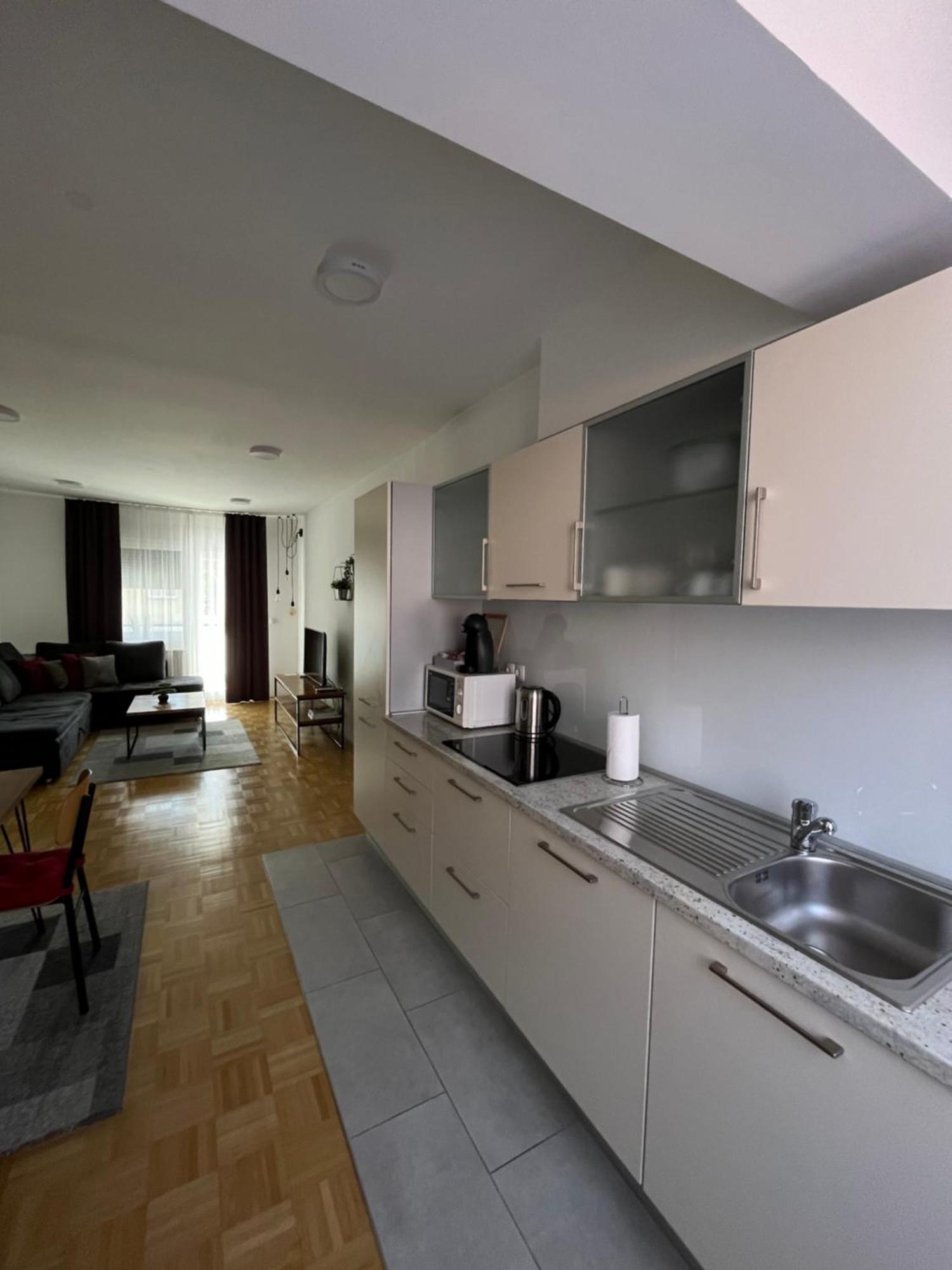 For5 Apartment Dakovo Exterior photo